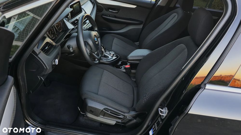 BMW Seria 2 218d Active Tourer Sport-Aut Advantage - 18