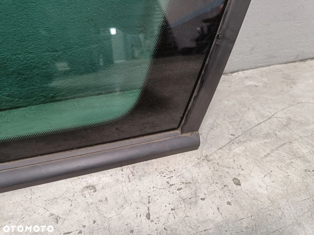 Szyba Karoseryjna Prawa Skoda Kodiaq Prawy Tył Tylna - 4