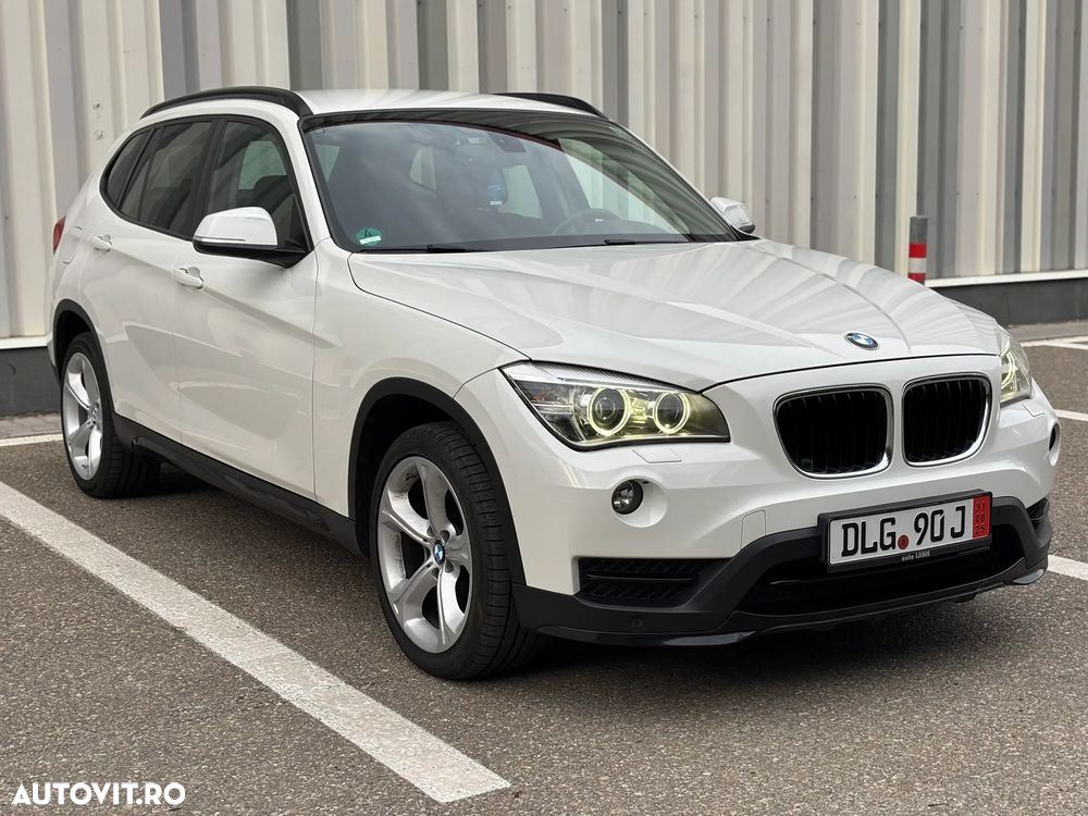 BMW X1 sDrive18d Aut. Sport Line - 2