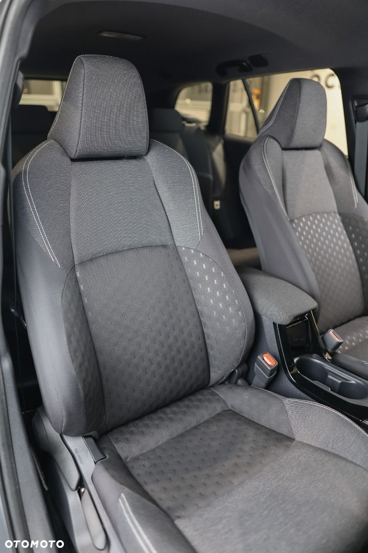 Toyota Corolla - 19