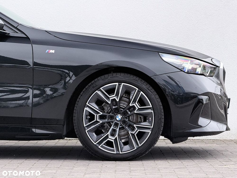 BMW Seria 5 - 13