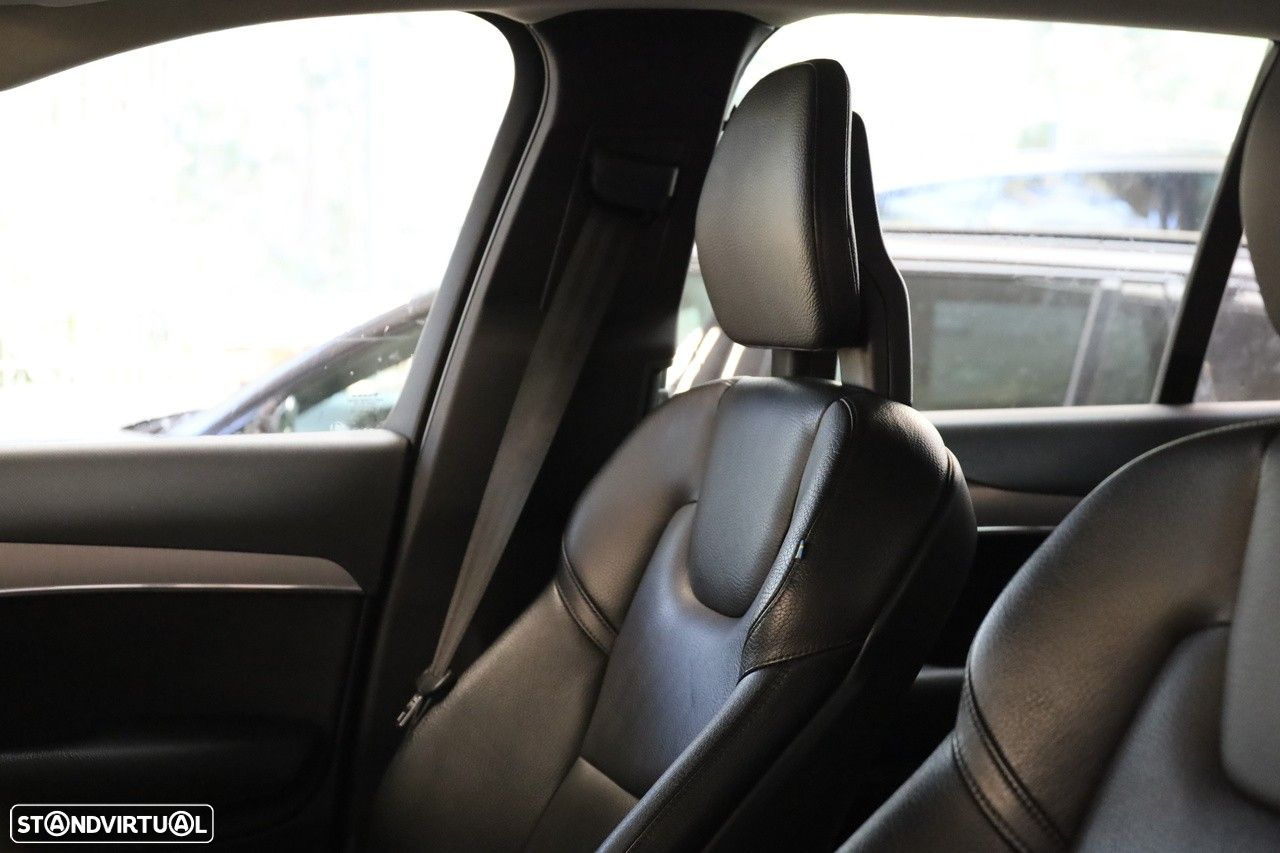 Volvo XC 90 2.0 T8 PHEV Inscription Expression AWD - 10
