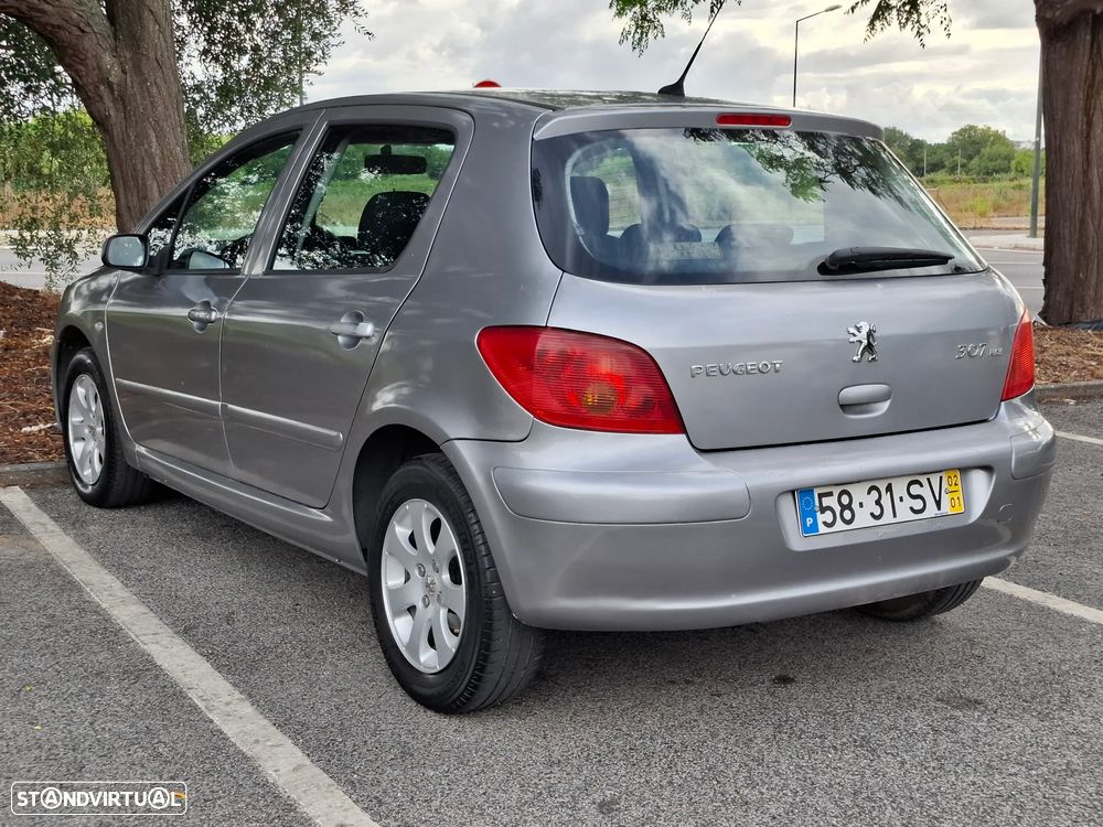 Peugeot 307 1.4 HDi XT Premium - 4