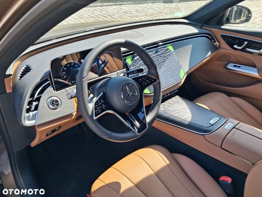 Mercedes-Benz Klasa E 300 de PHEV 4-Matic Avantgarde 9G-Tronic - 10