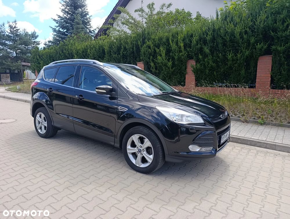 Ford Kuga 2.0 TDCi 2x4 Titanium - 11