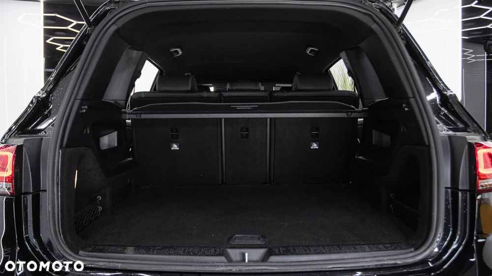 Mercedes-Benz GLB 200 7G-DCT - 33