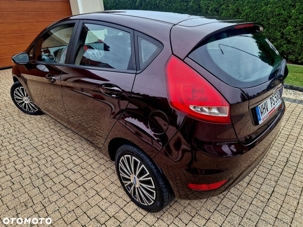 Ford Fiesta - 11