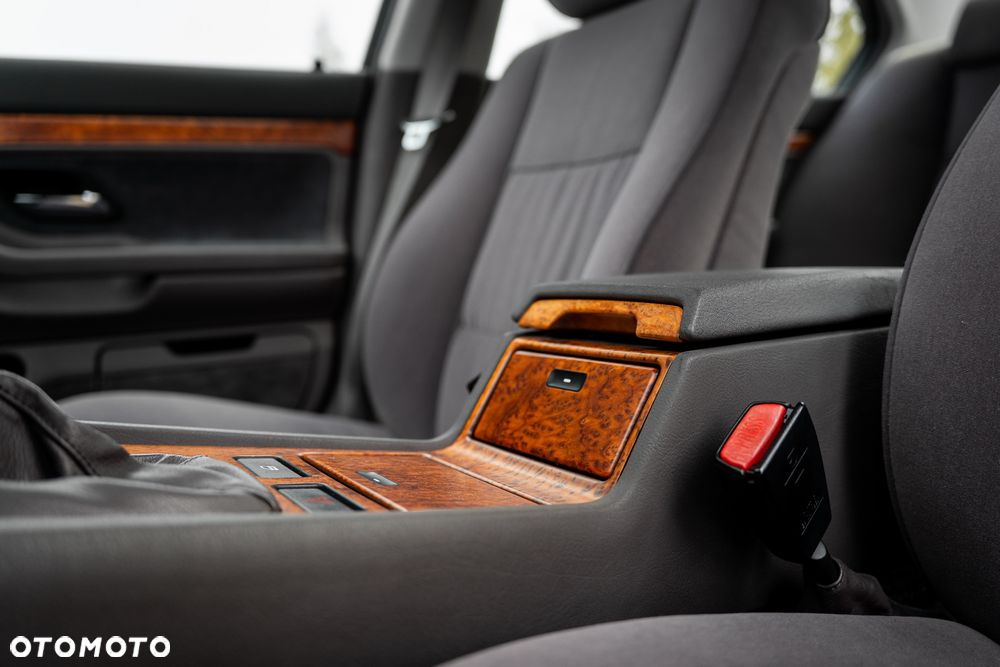 BMW Seria 7 730i - 22