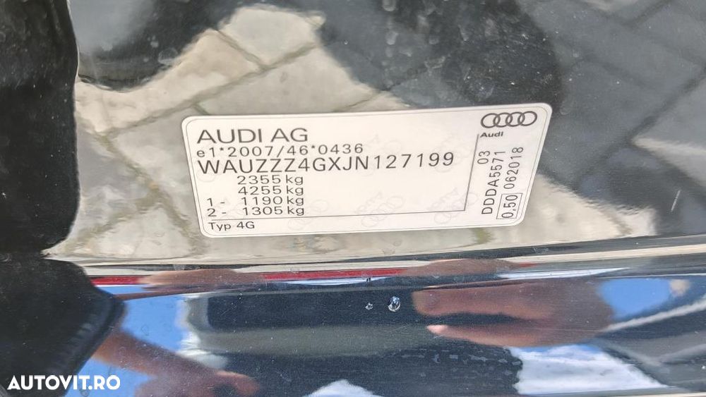 Audi A6 Avant 2.0 TDI Ultra DPF S tronic - 32