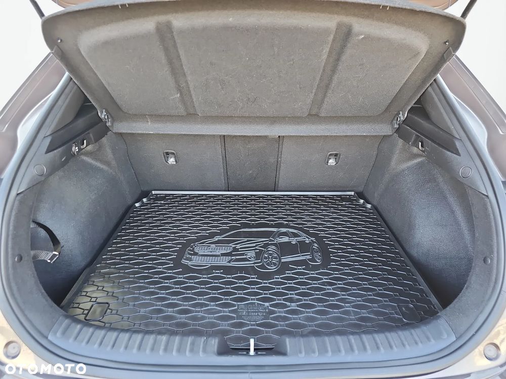 Kia XCeed 1.6 T-GDI L DCT - 12