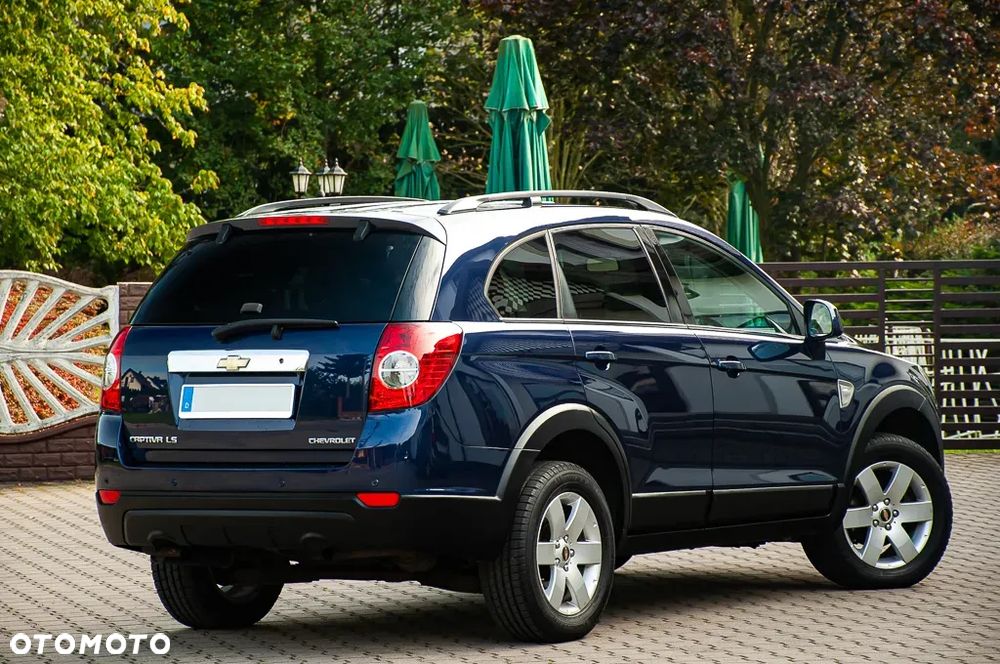 Chevrolet Captiva 2.0 2WD 7 Sitzer LS - 39
