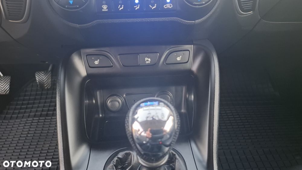 Hyundai ix35 2.0 CRDi 4WD 5 Star Edition - 29