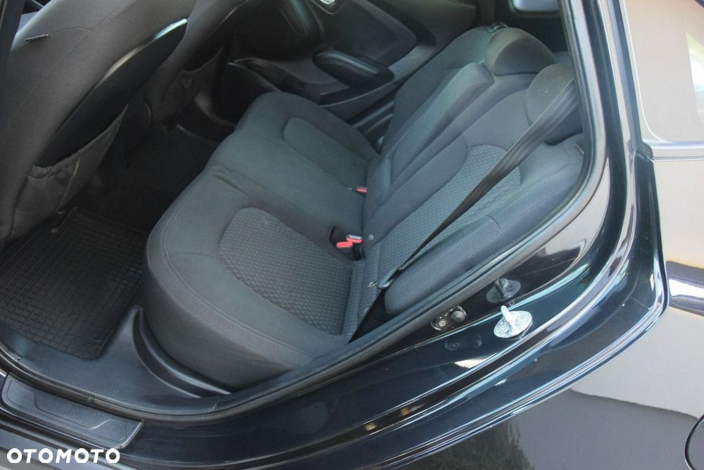 Hyundai ix35 2.0 Premium 2WD - 18