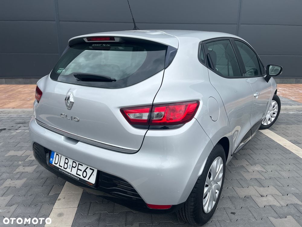 Renault Clio 1.2 16V Life EU6 - 6