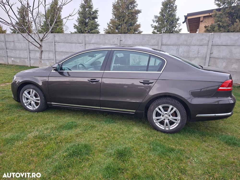 Volkswagen Passat 2.0 Blue TDI SCR Business Edition - 9