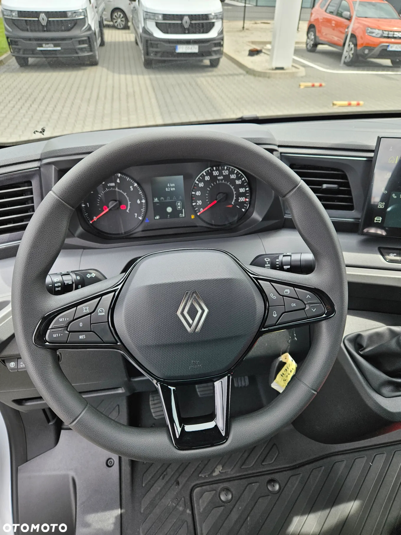 Renault podwozie gotowe do zabudowy! - 13