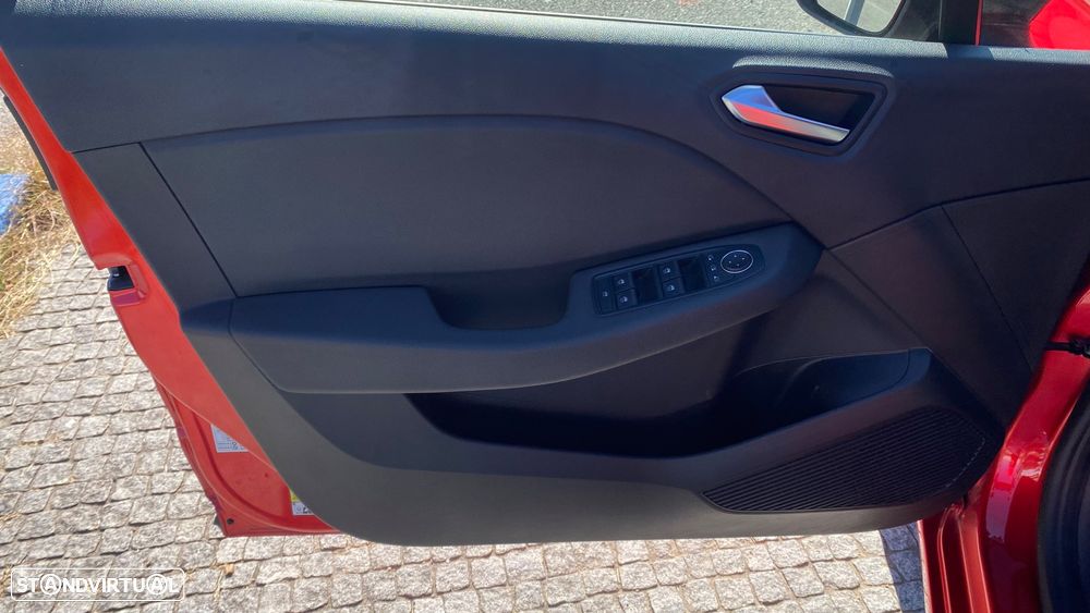 Renault Clio 1.0 TCe Techno - 20