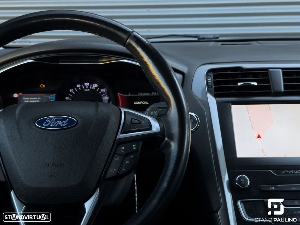 Ford Mondeo SW 2.0 HEV Titanium - 25