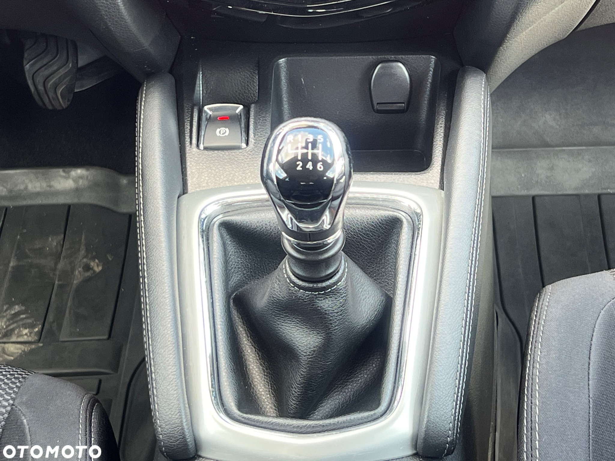 Nissan Qashqai - 22