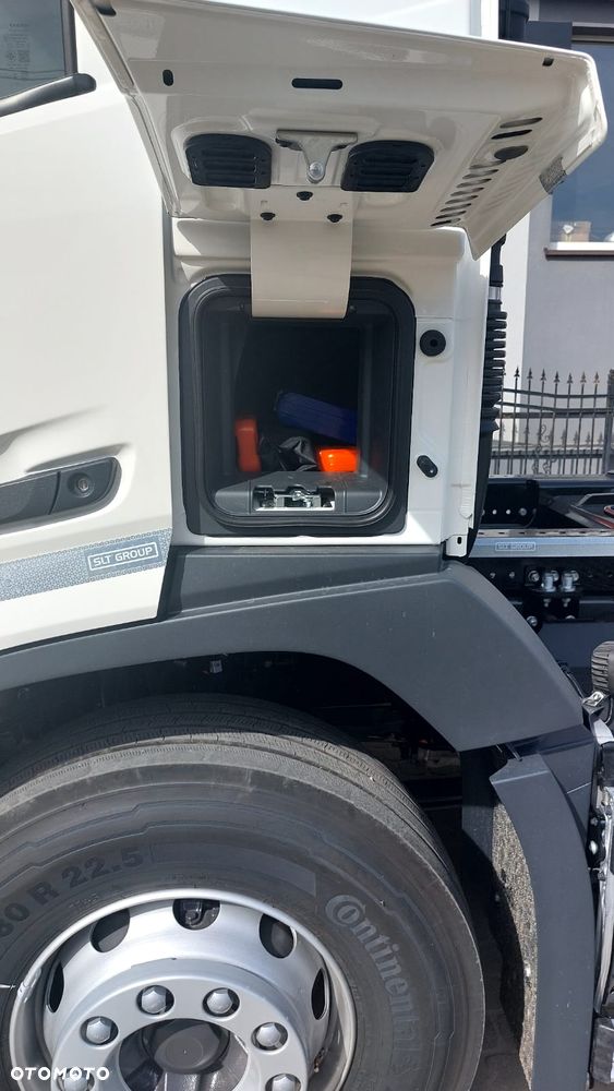 Volvo FM 430 6x2 - 19