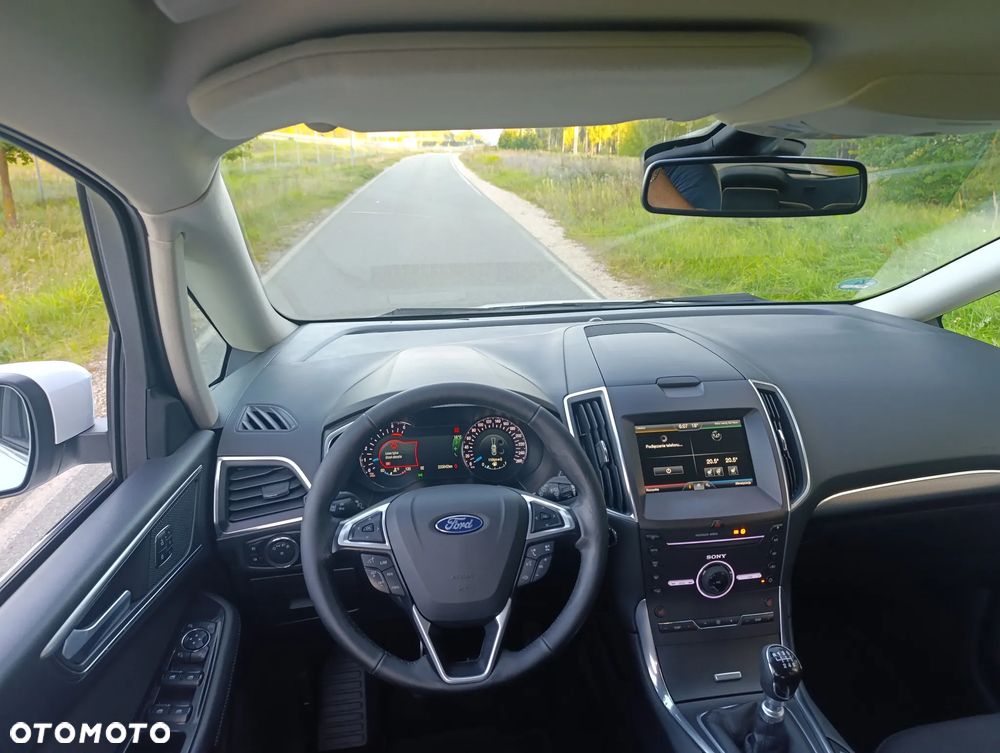 Ford Galaxy 2.0 TDCi Titanium - 31