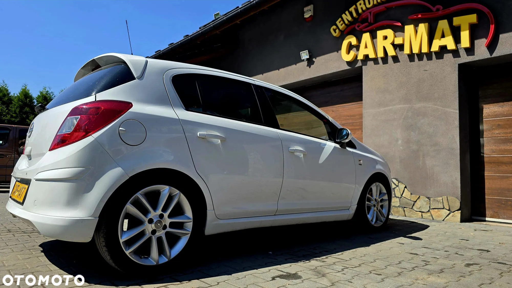 Opel Corsa 1.4 16V Sport - 9