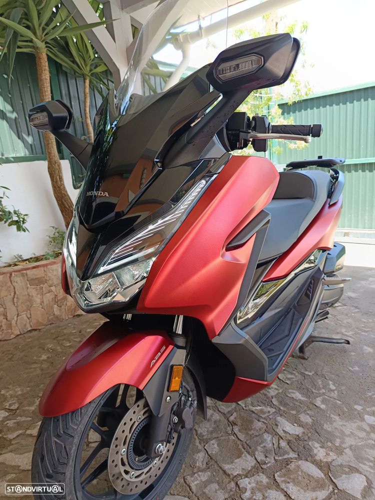 Honda Forza - 2