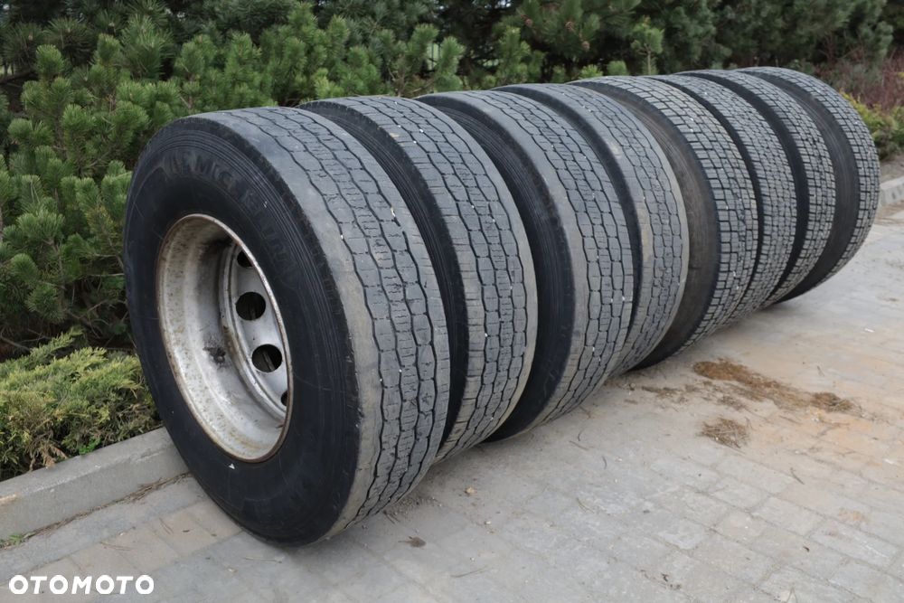 Koła, koło felgi 22,5 opony 295/80 R22.5 - 3