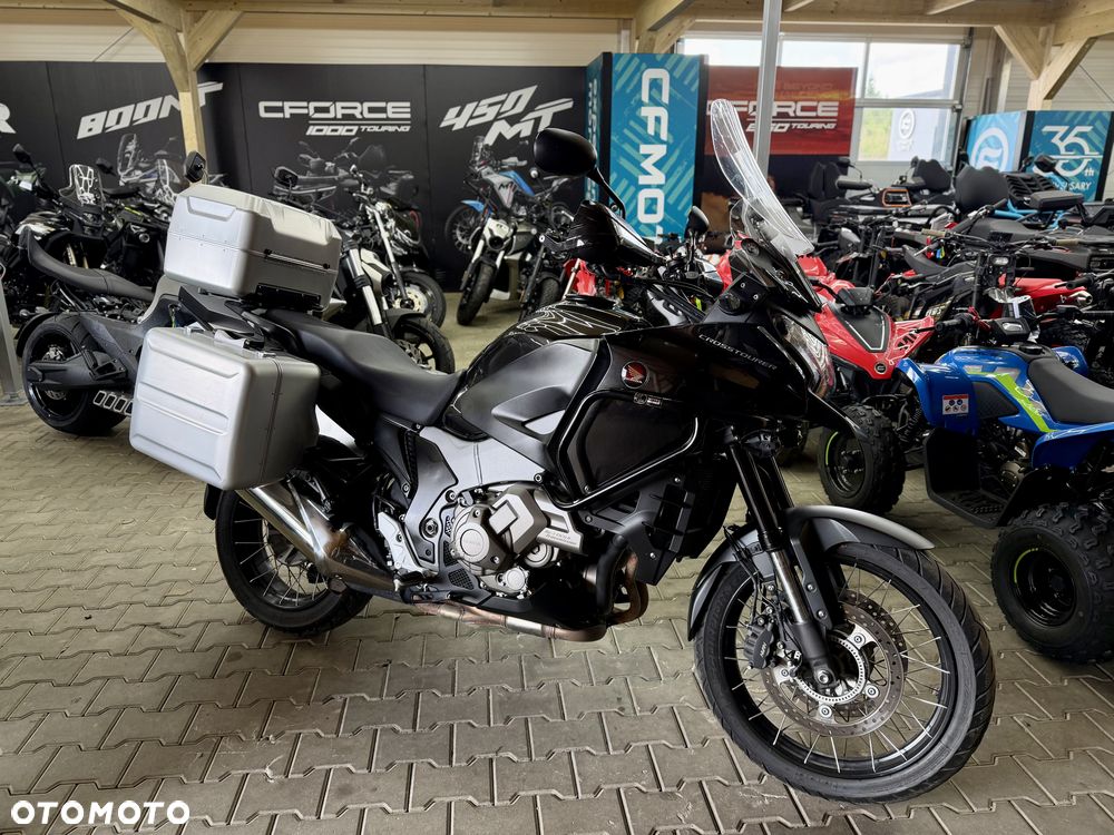 Honda VFR - 1