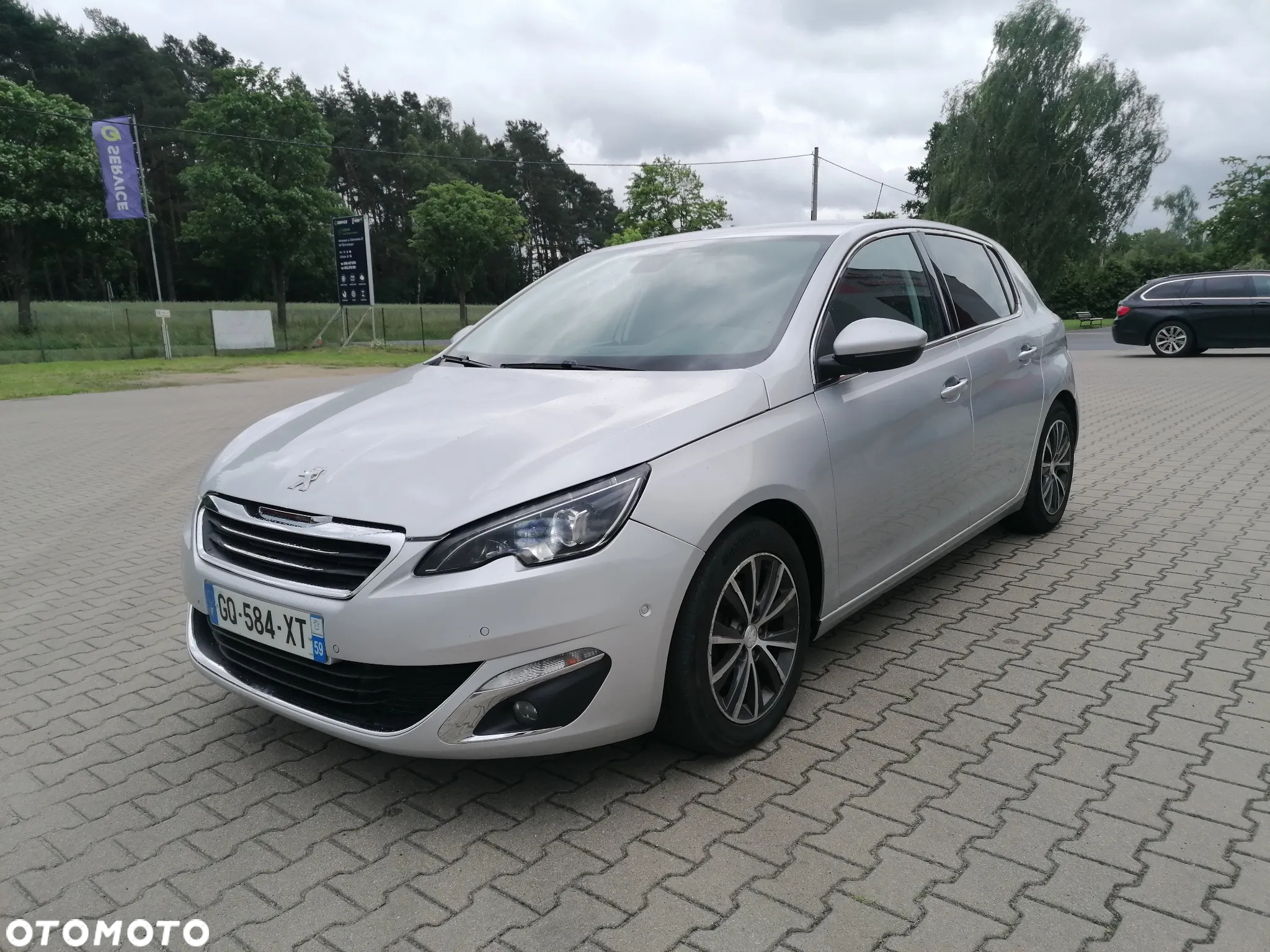 Peugeot 308 1.6 BlueHDi Allure S&S - 2