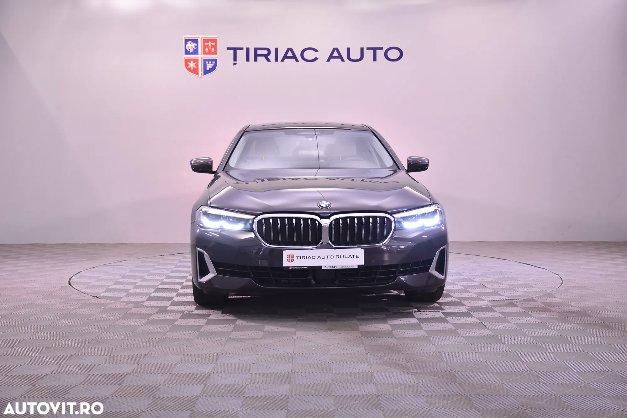 BMW Seria 5 520d xDrive Aut. Luxury Line - 8