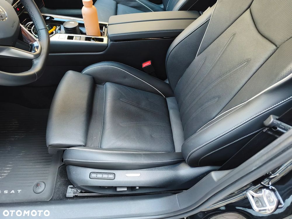Volkswagen Passat - 9