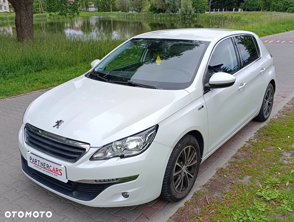 Peugeot 308 1.2 PureTech Style S&S