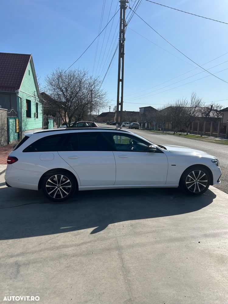 Mercedes-Benz E 300 de 9G-TRONIC Night Edition - 7