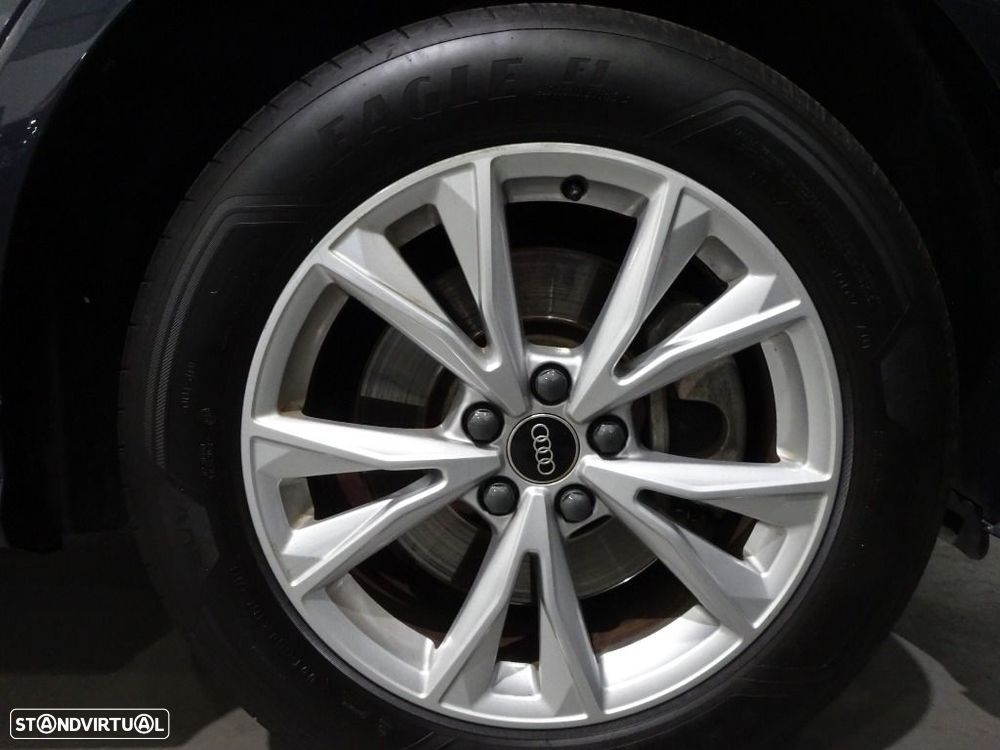 Audi Q3 Sportback 45 TFSIe S tronic - 37