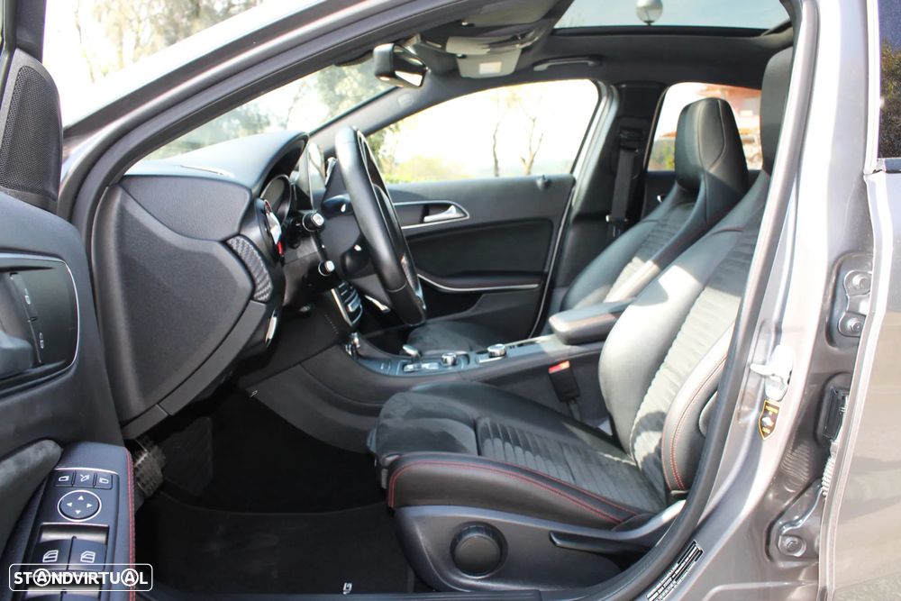 Mercedes-Benz A 45 AMG 4Matic Speedshift 7G-DCT - 6