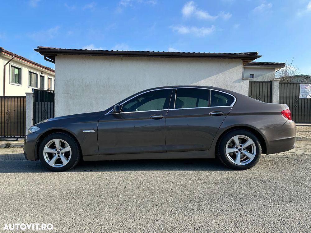 BMW Seria 5 520d Efficient Dynamics Edition - 7