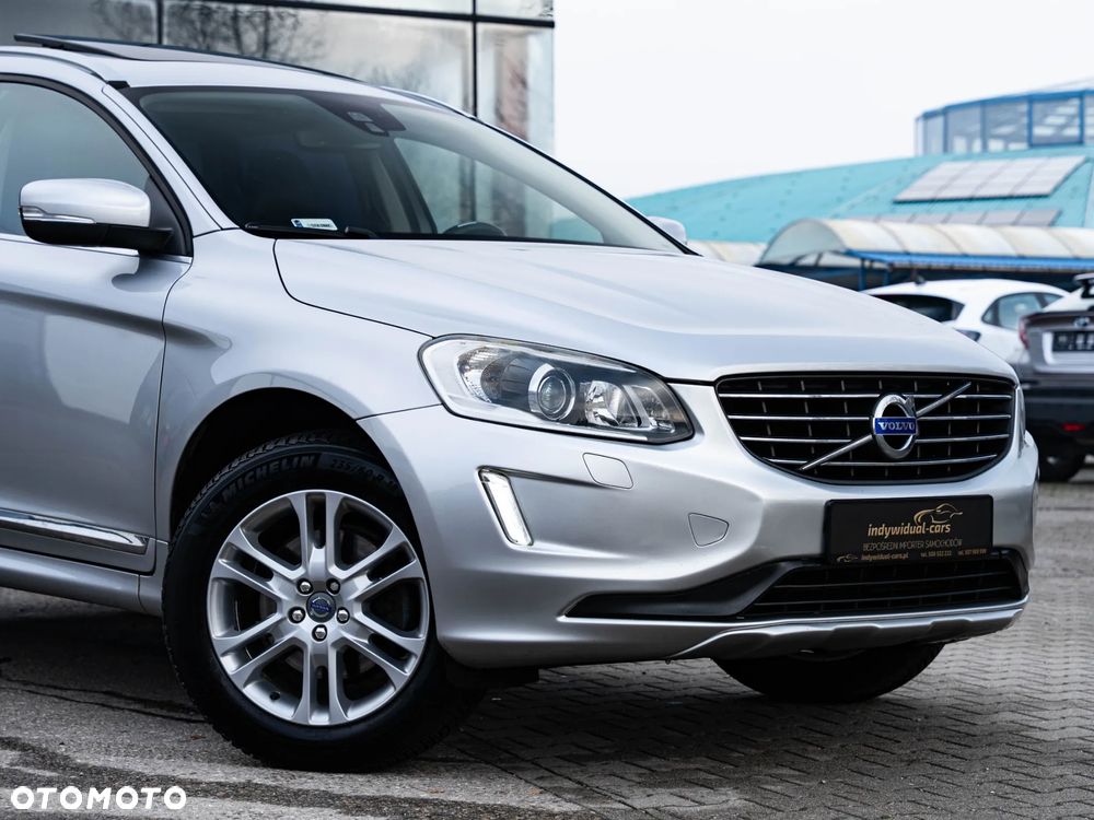 Volvo XC 60 D4 Geartronic Summum - 9