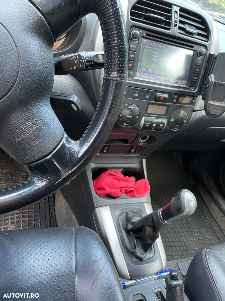 Toyota RAV4 D-4D 4x4 Executive - 10