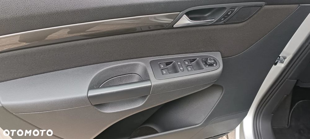Volkswagen Sharan 2.0 TDI BMT Comfortline DSG - 11