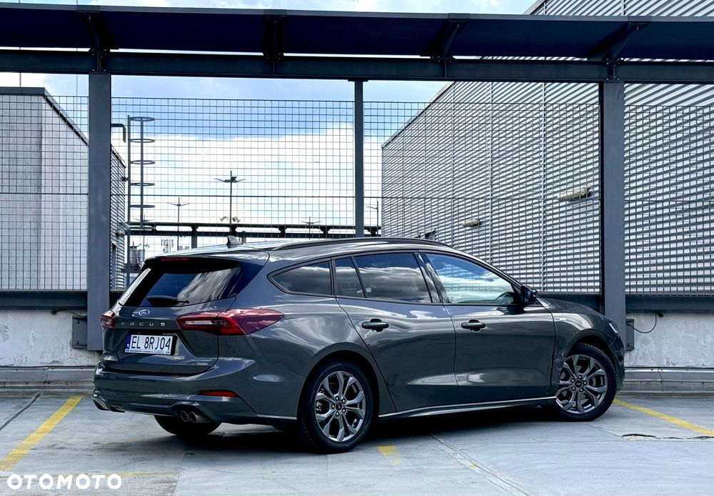 Ford Focus 1.0 EcoBoost mHEV ST-Line X - 10