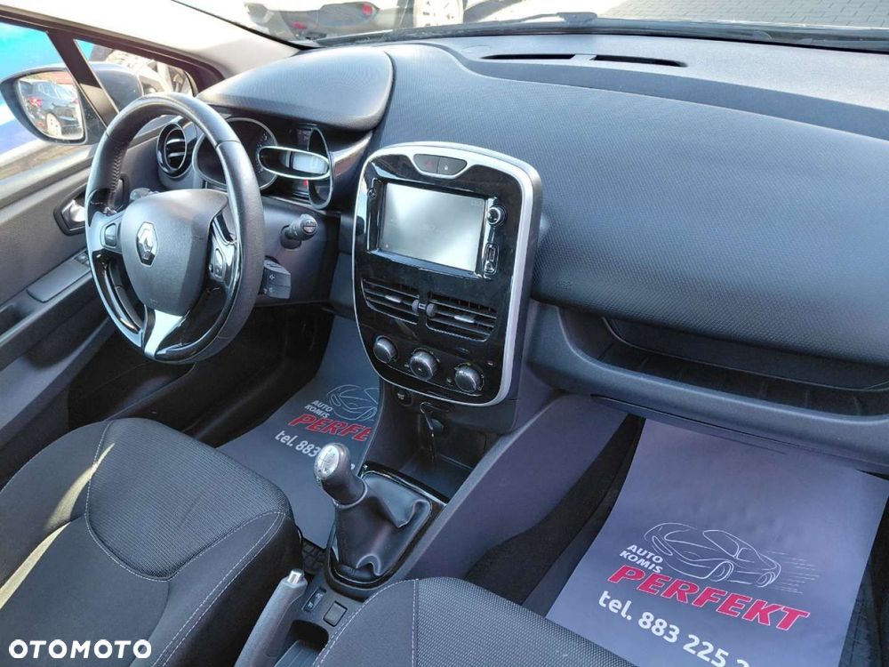 Renault Clio - 12