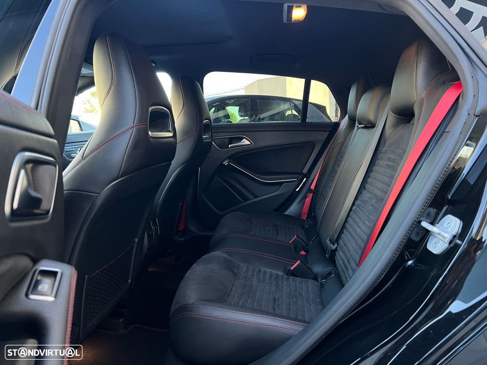Mercedes-Benz CLA 45 AMG Shooting Brake 4-Matic - 24