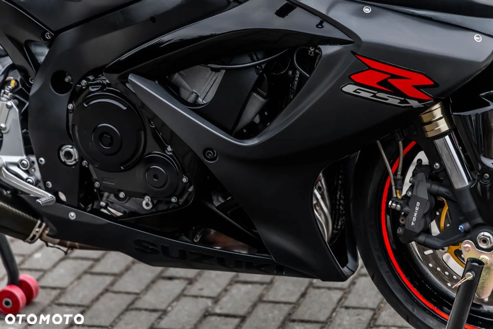 Suzuki GSX-R - 18