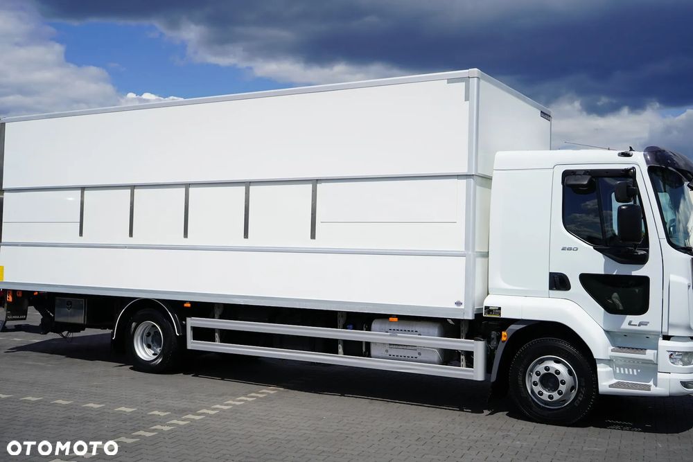 DAF / LF / 260 / EURO 6 / ACC / IZOTERMA + WINDA / 18 PALET / ŁAD. 7 700 KG - 17