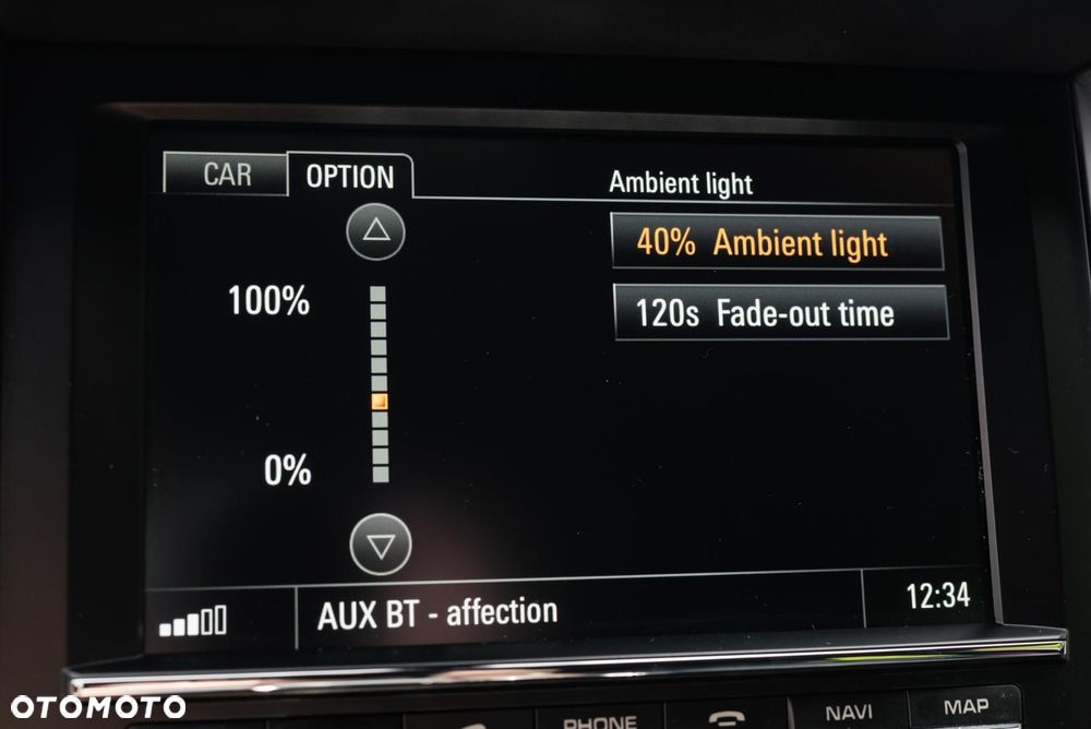 Porsche Macan Turbo - 21