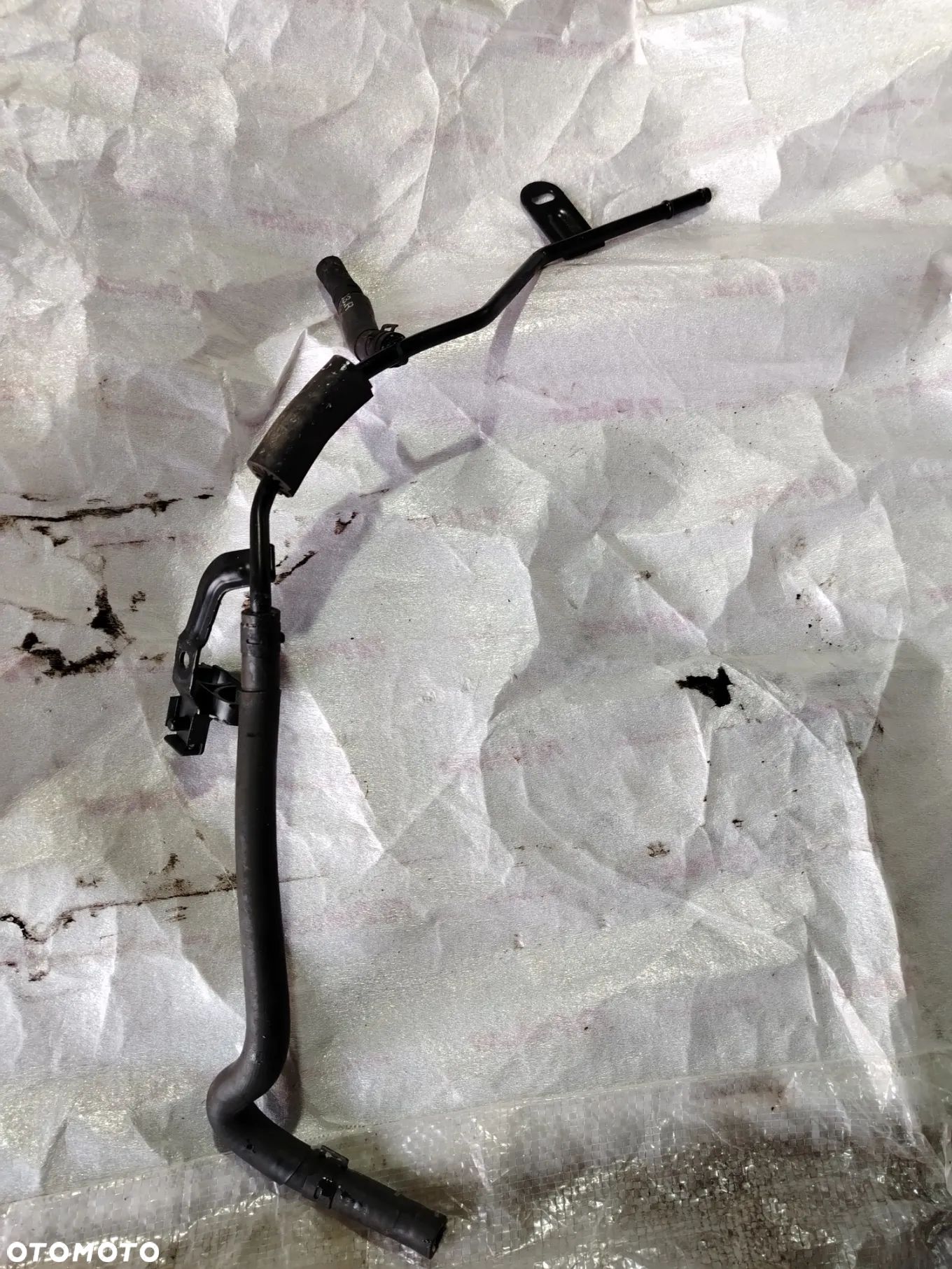WĄŻ RURKA PRZEWÓD WODY SEAT VW PASSAT B8 2,0TDI CRL 5Q0121070BC - 1