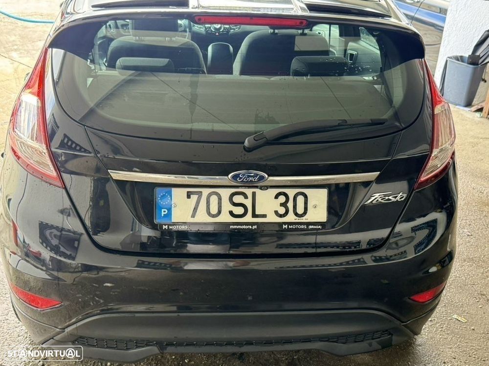 Ford Fiesta 1.5 TDCi STLine - 31