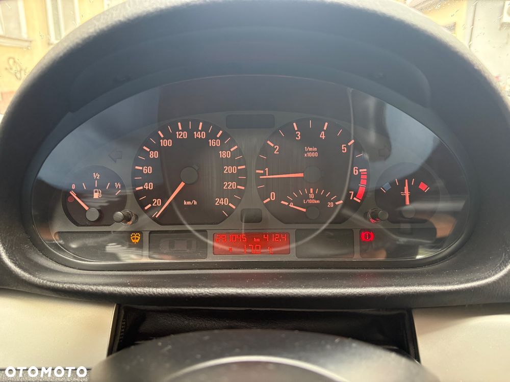 BMW Seria 3 316i - 6