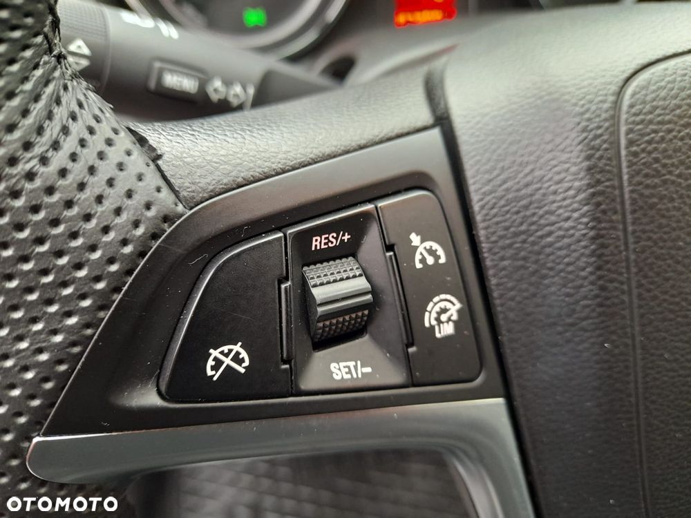 Opel Astra 1.6 Energy EU6 - 22